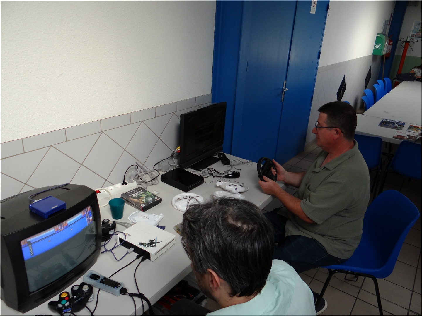 Image has 963510 bytes